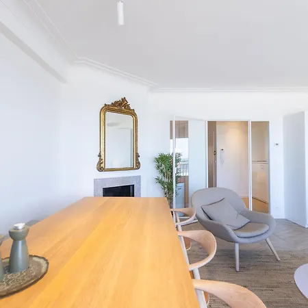 Bright With Direct Sea View Daire