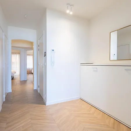 Bright With Direct Sea View