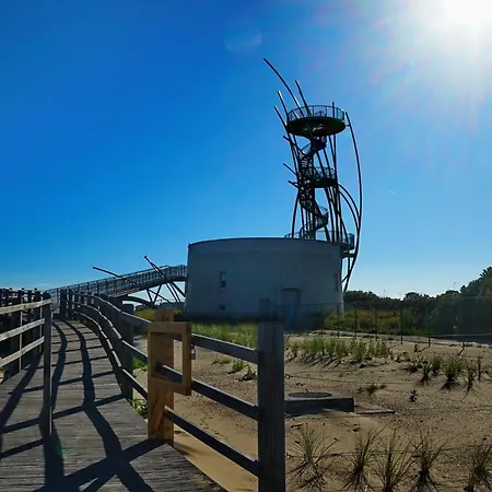 Bright With Direct Sea View *