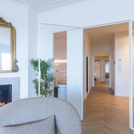 Bright With Direct Sea View